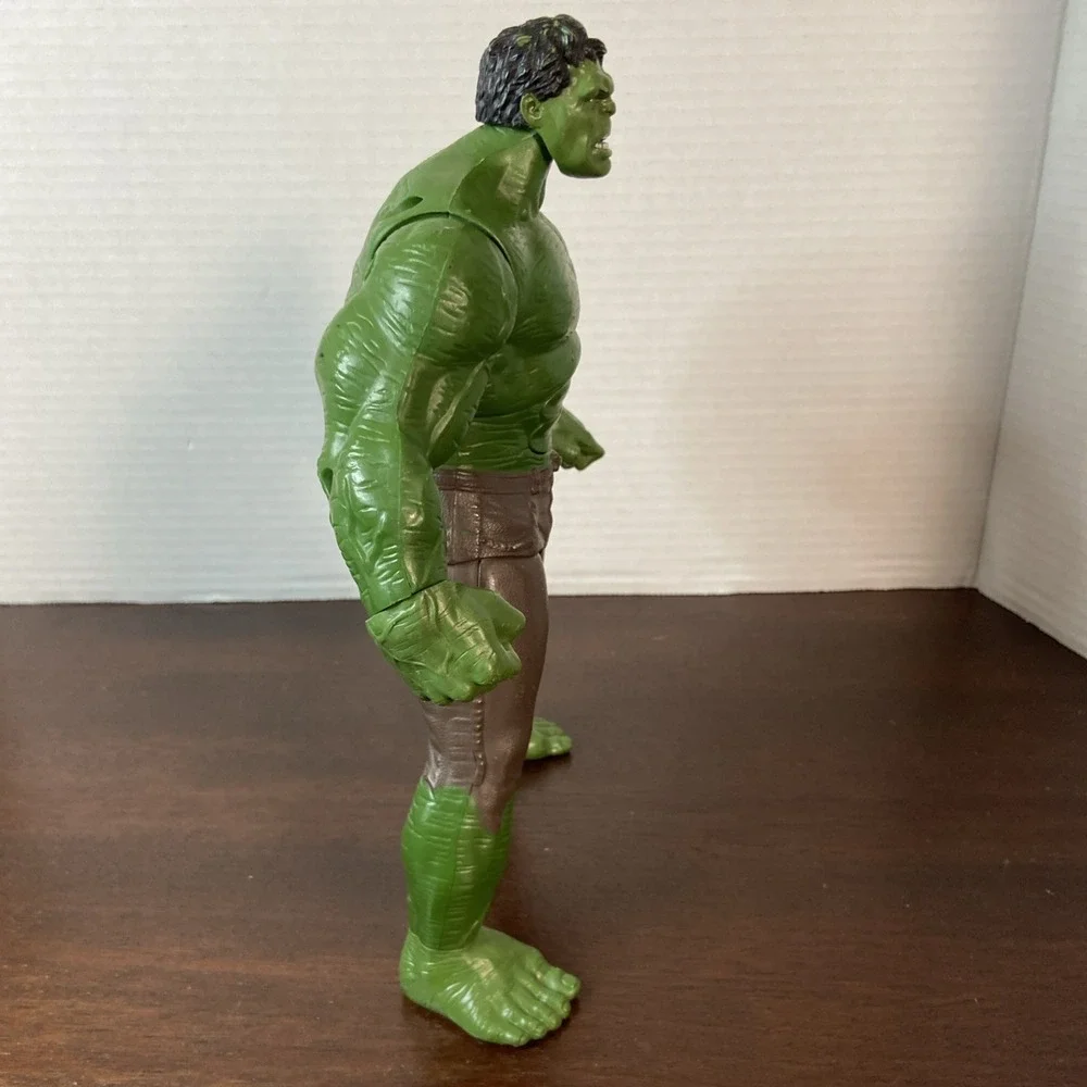 2012 Marvel Avengers Incredible Hulk 10